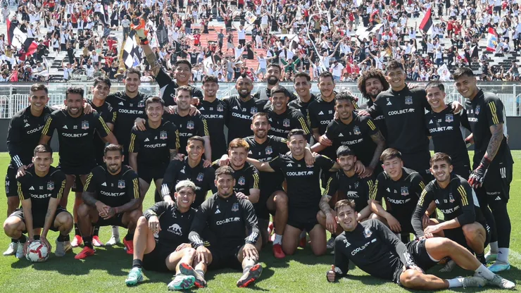 Minuto a minuto: hinchas de Colo Colo alientan al plantel previo al duelo con Copiapó.