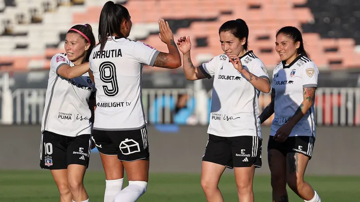 Goleada de las Albas en el Monumental.