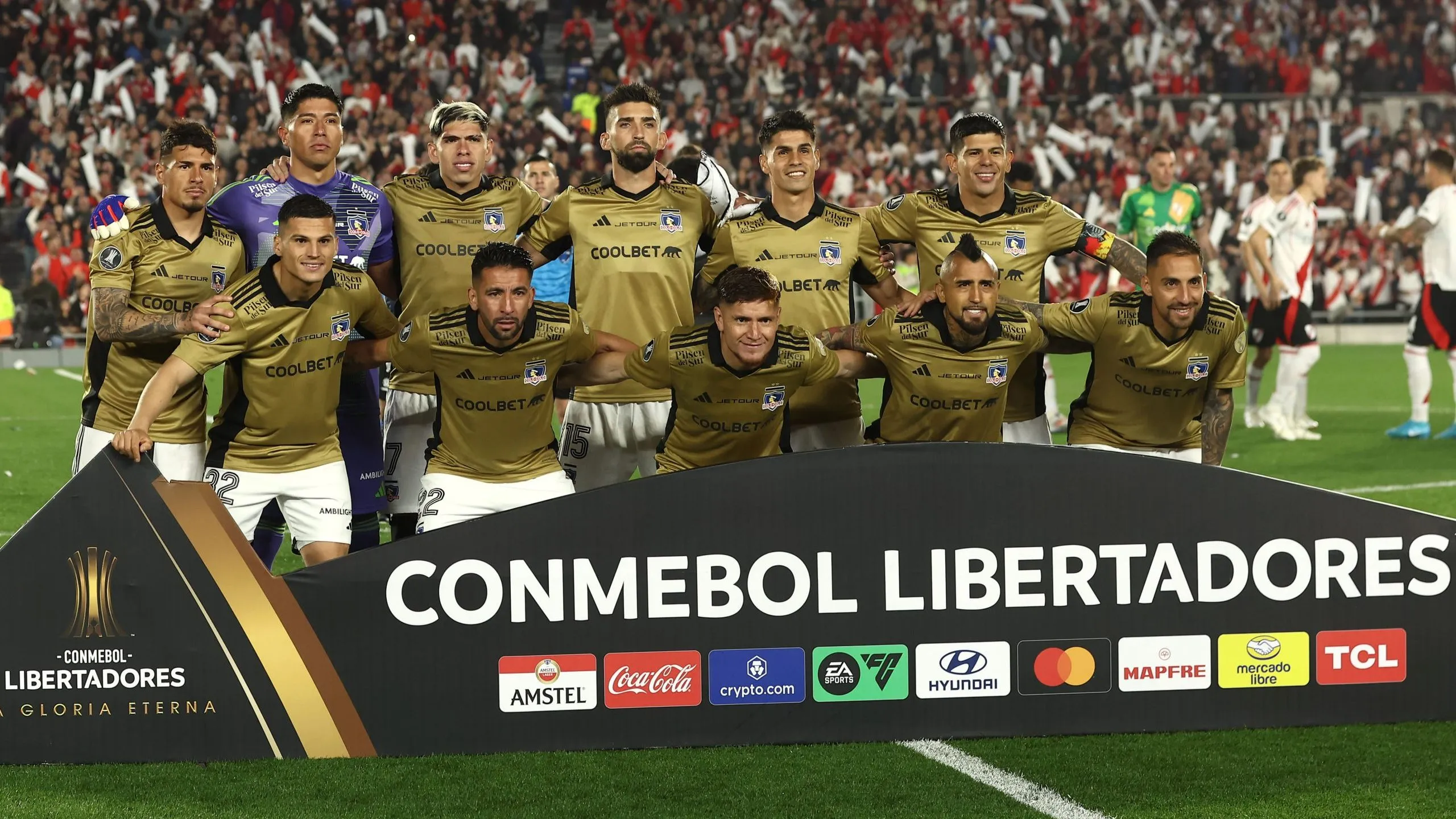 Formación de Colo Colo en Copa Libertadores. (Foto: Photosport)