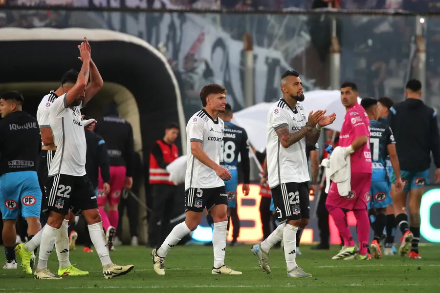 Colo Colo buscará defender los puntos en cancha esta semana. Imagen: Jonnathan Oyarzun/Photosport