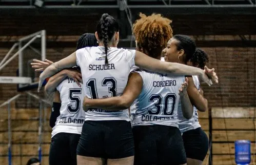 Colo Colo vóley venció a Sportiva Italiana