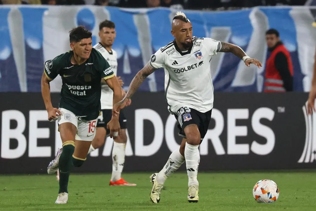 Arturo Vidal en el partido con Alianza Lima en Copa Libertadores. (Foto: Photosport)