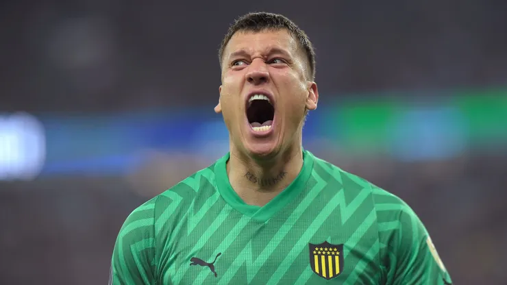 Radio ADN asegura que Colo Colo tiene en carpeta a arquero semifinalista de Copa Libertadores.