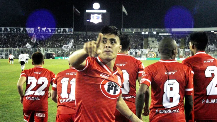 Brian Fernández regresó al fútbol chileno.