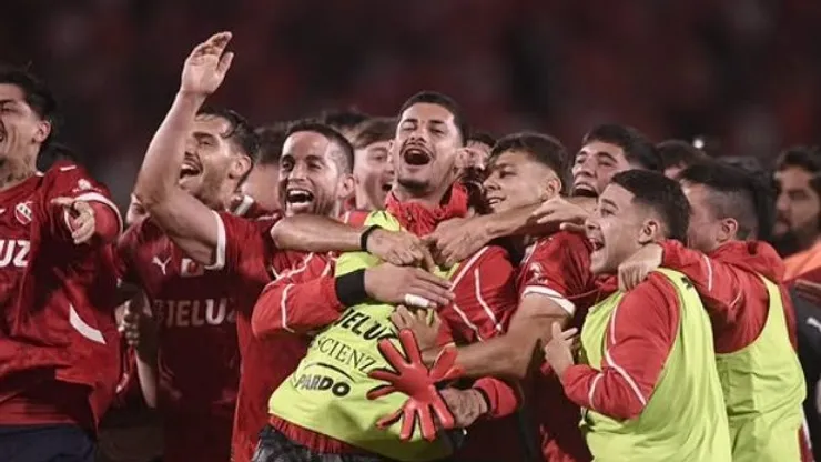 Independiente se acerca a jugar Copa Libertadores.