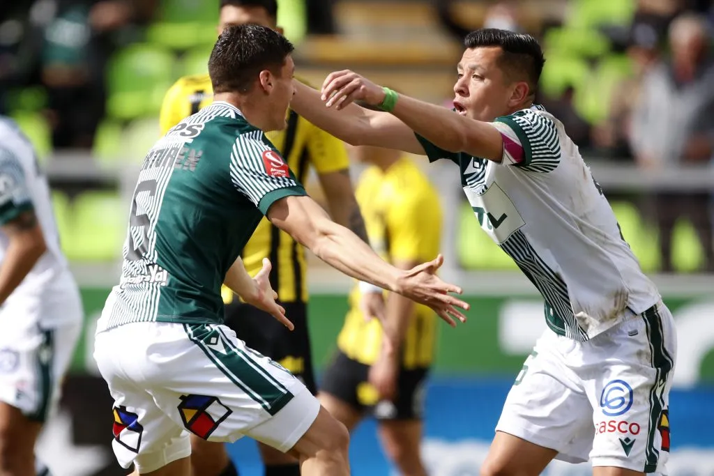 Carlos Muñoz jugó con Lucas Cepeda en Santiago Wanderers | Foto: Photosport