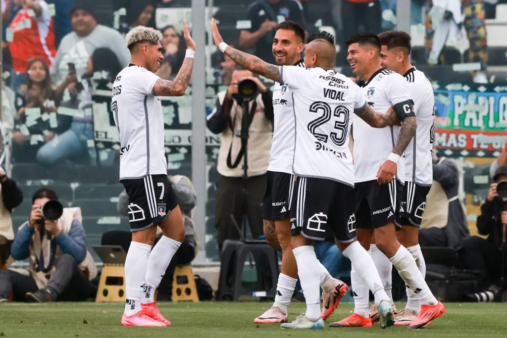 Colo Colo es uno de los invitados para la Serie Río de La Plata. Imagen: Felipe Zanca/Photosport