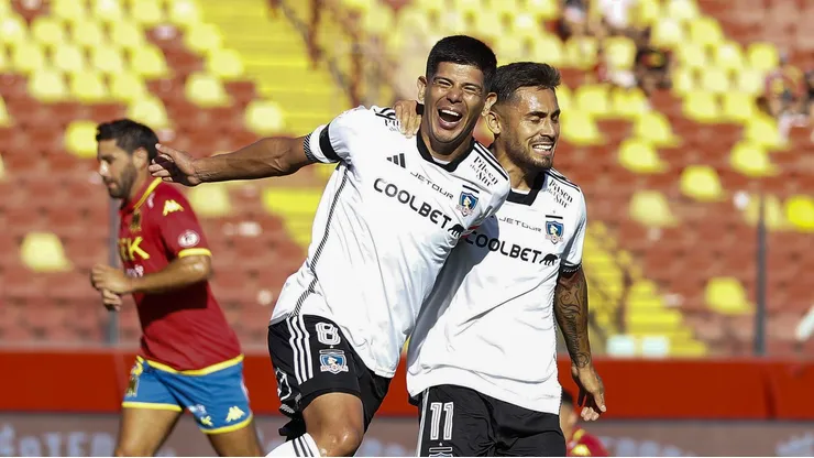 Esteban Pavez no puede más de felicidad en Colo Colo.
