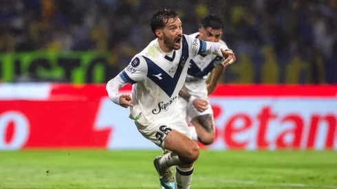 Ex Colo Colo: Gustavo Quinteros y Agustín Bouzat son campeones con Vélez Sarsfield.