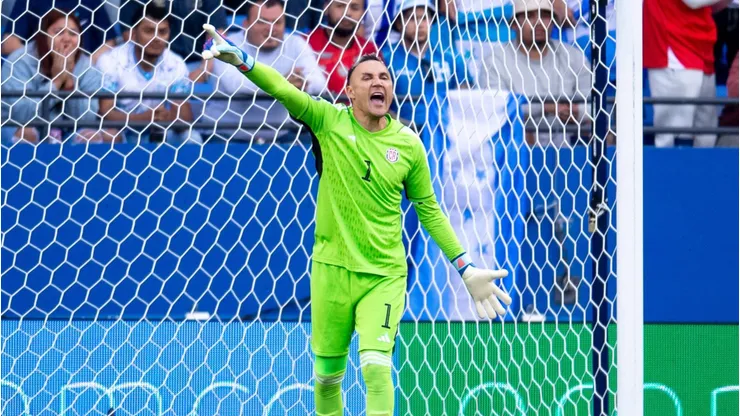 Keylor Navas toma fuerza en Colo Colo. | Imagen: Imago.