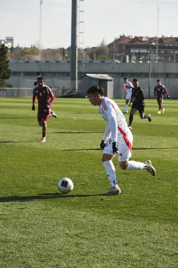 Leandro Hernández en el amistoso de la Roja Sub-20. (Foto: Alberto Galán – Comunicaciones FFCH)