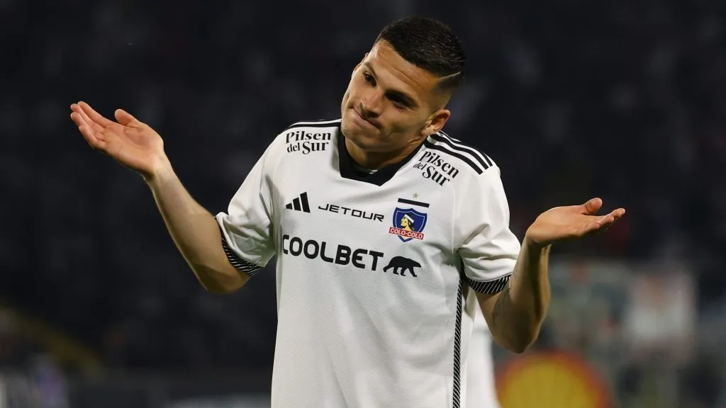 La postura de Colo Colo ante interés en Lucas Cepeda.