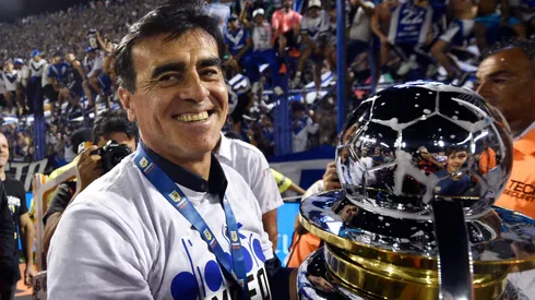 Gustavo Quinteros, exentrenador de Colo Colo, viene de ganar la Liga Profesional Argentina con Vélez.