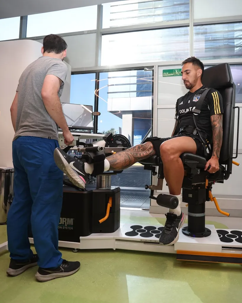 Colo Colo comenzó con los chequeos médicos