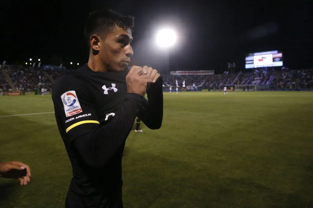 Baeza celebra su anotación ante Universidad Católica por Copa Chile en el año 2016 – Imagen: Photosport.