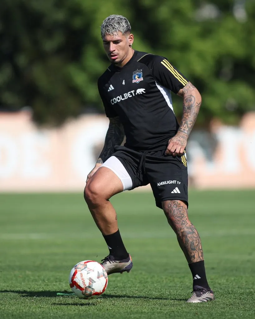 Alan Saldivia en el inicio de la pretemporada. (Foto: @ColoColo)