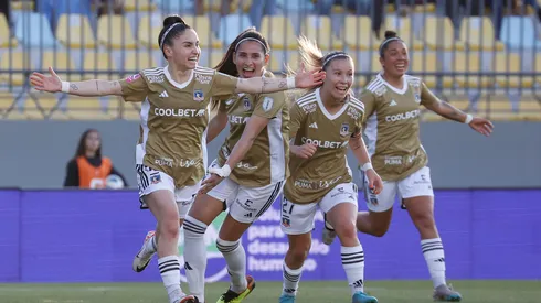 Un regalo para todos: Colo Colo Femenino anuncia la renovación de Javiera Grez para 2025.