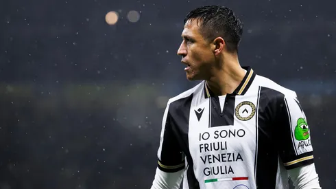 Alexis Sánchez retornó tras meses de ausencia por lesión en Udinese ante Inter por la Copa Italia.