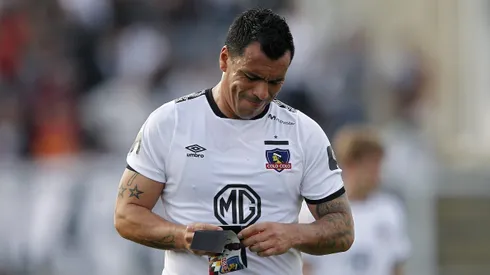 El mensaje de Esteban Paredes por la ausencia del plantel de Colo Colo en actividad del Centenario.