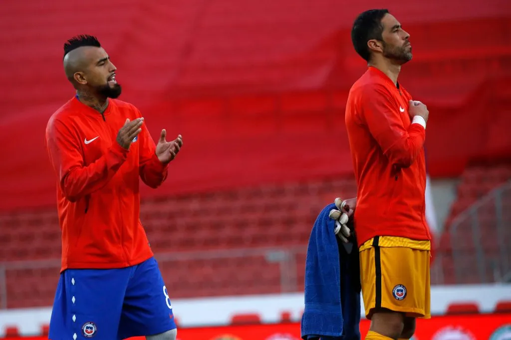 Jaime Valdés y Matías Fernández sueñan con volver a ver a Vidal y Bravo juntos en Colo Colo. Imagen: Andres Pina/Photosport