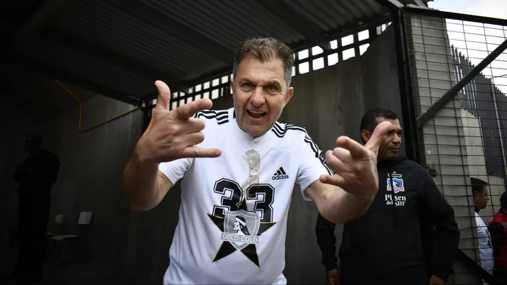 Jorge Almirón se saca el sombrero con Aníbal Mosa por llegada de Claudio Aquino a Colo Colo.