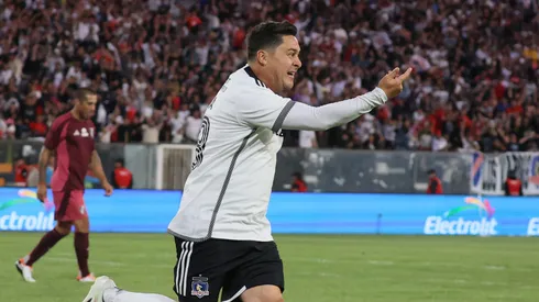 Colo Colo inicia su gira Centenario en Arica.