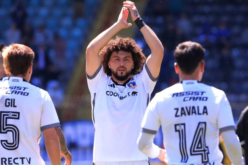 En suspenso la continuidad de Maximiliano Falcón en Colo Colo. Imagen: Marco Vasquez/Photosport