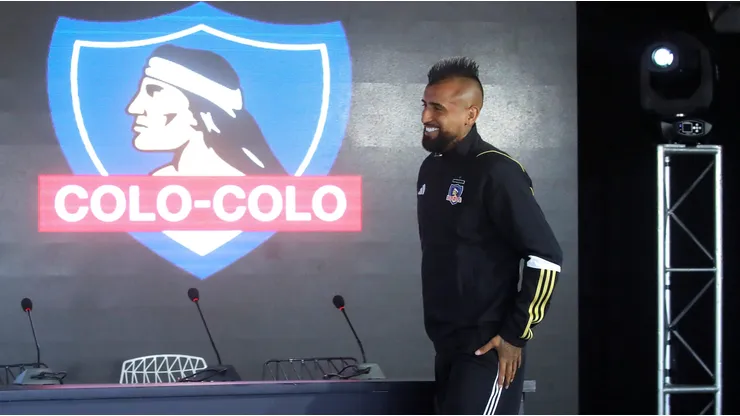 Horario para la presentación de la nueva camiseta de Colo Colo.