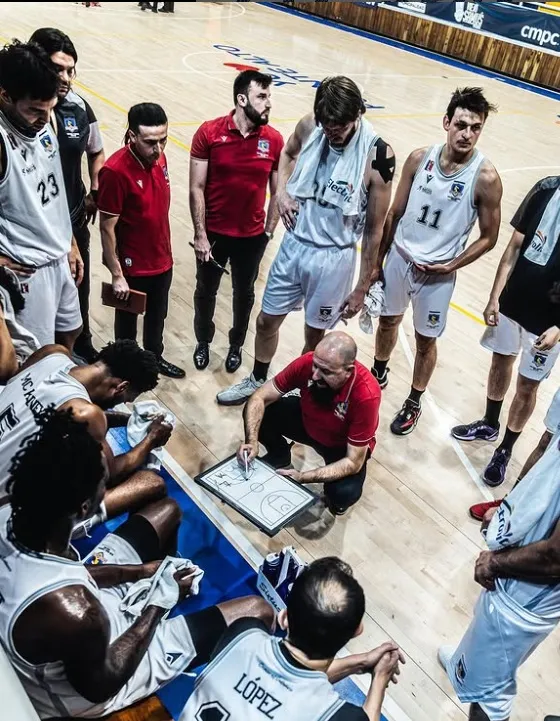 Colo Colo Básquet quiere iniciar con el pie derecho su andar en la Liga Nacional