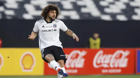 Colo Colo toma una decisión por continuidad de Falcón.