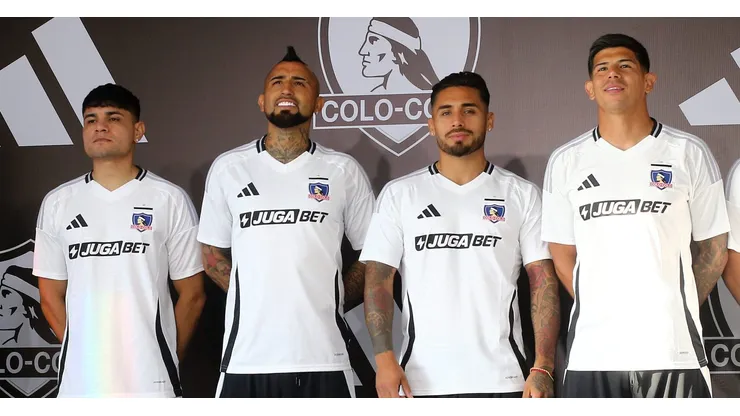 Debut de la camiseta oficial de Colo Colo 2026