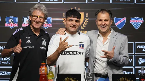 Con exigentes pruebas físicas: las primeras horas de Claudio Aquino en Colo Colo.