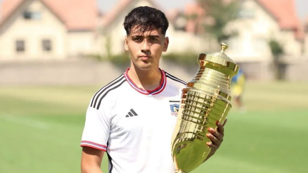 Benjamín Araya en las inferiores de Colo Colo