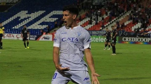 El delantero, finalmente, llegaría al país en los próximos días.