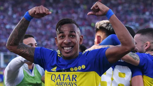 Mercado de pases: Colo Colo sigue buscando refuerzos e insiste por Sebastián Villa.