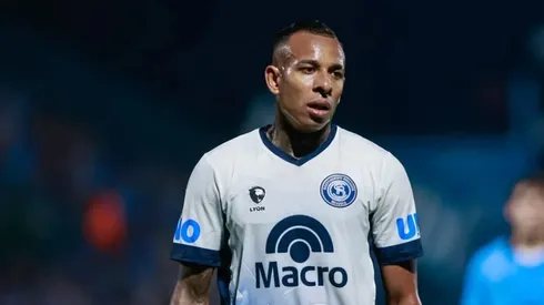 Presidente de Rivadavia le da una mala noticia a Colo Colo por Villa.