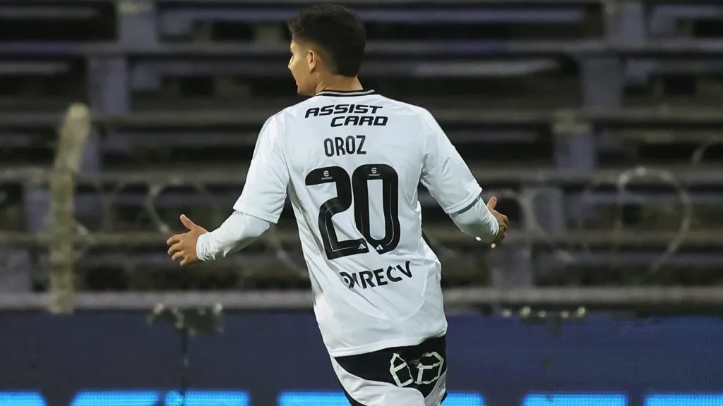 Oroz anotó un polémico gol ante Huracán.