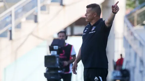 Jorge Almirón sigue buscando refuerzos para Colo Colo