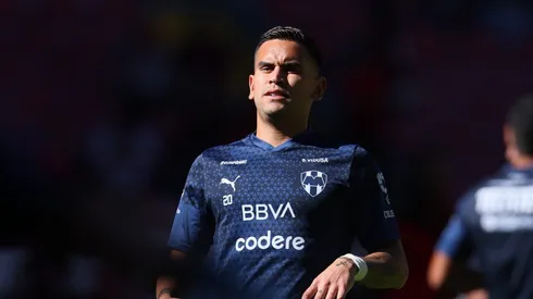 ¿Complica a Colo Colo? Lesión le abre chances a Vegas en Monterrey.