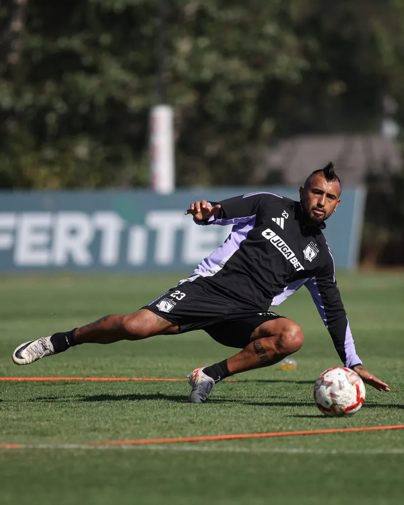Arturo Vidal en el entrenamiento. (Foto: Colo Colo)