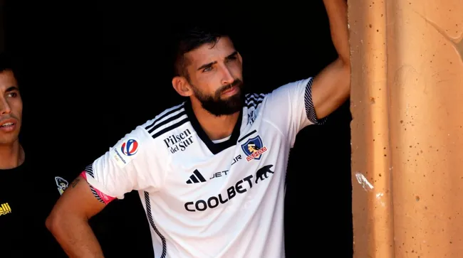 Emiliano Amor es opción para volver en Colo Colo