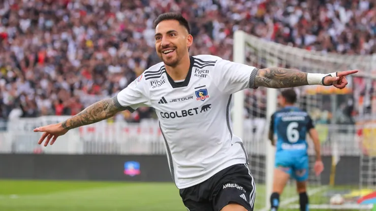 Javier Correa se matricula con un doblete en Colo Colo