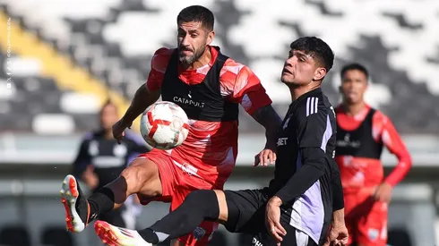 Dos asistencias de Claudio Aquino: Los goles de Colo Colo en la victoria ante Recoleta.