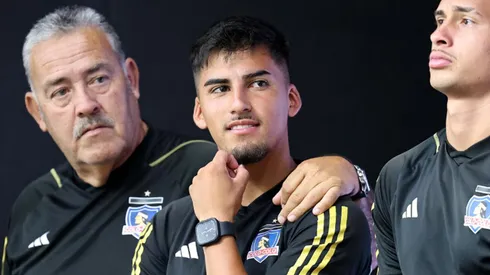 La voz de los juveniles que firmaron sus primeros contratos en Colo Colo.