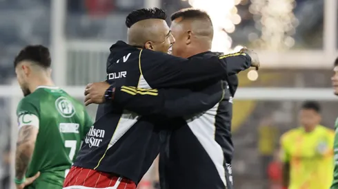 Arturo Vidal descarta cama a Jorge Almirón en Colo Colo. | Imagen: Photosport.