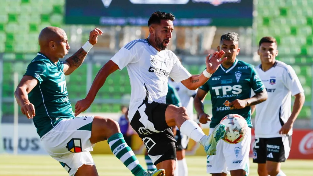 Mauricio Isla volverá a la titularidad en Colo Colo.