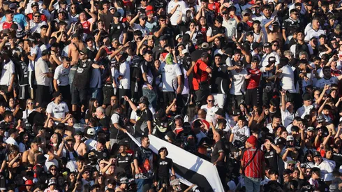 El apoyo incondicional de los hinchas para el partido de Colo Colo.