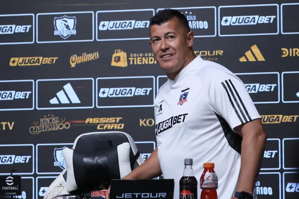 Jorge Almirón no tendrá suspendidos para el duelo ante Serena. Imagen: Dragomir Yankovic/Photosport