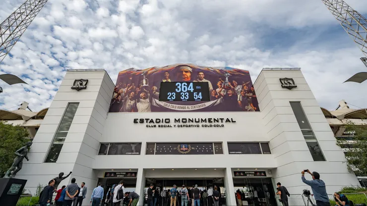 Colo Colo tendrá una tercera estatua en el Monumental.