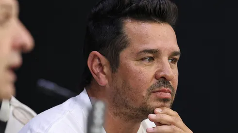 Héctor Tapia en sus primeros días como gerente de las divisiones menores de Colo Colo.